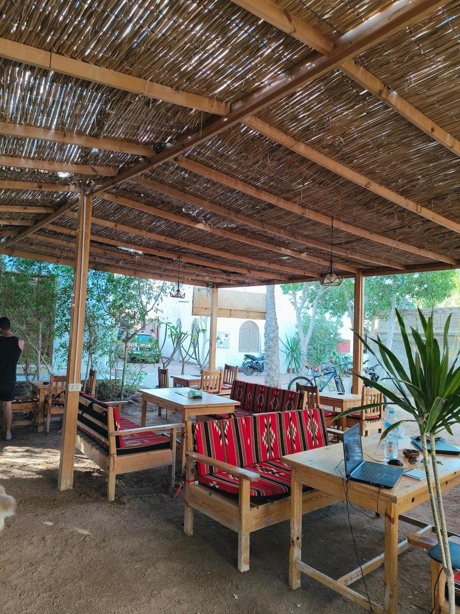 Al Deira Dahab Hotel Dış mekan fotoğraf
